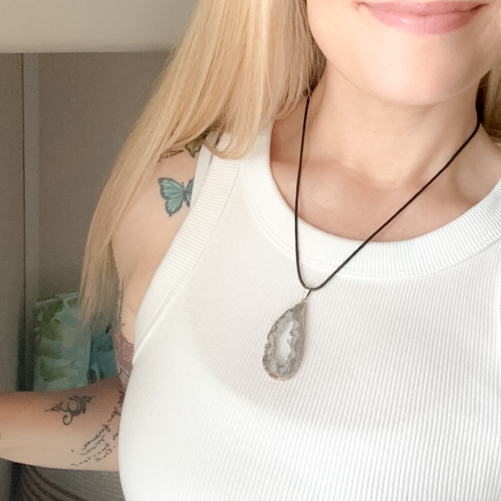 Agate Stone Pendant Necklace